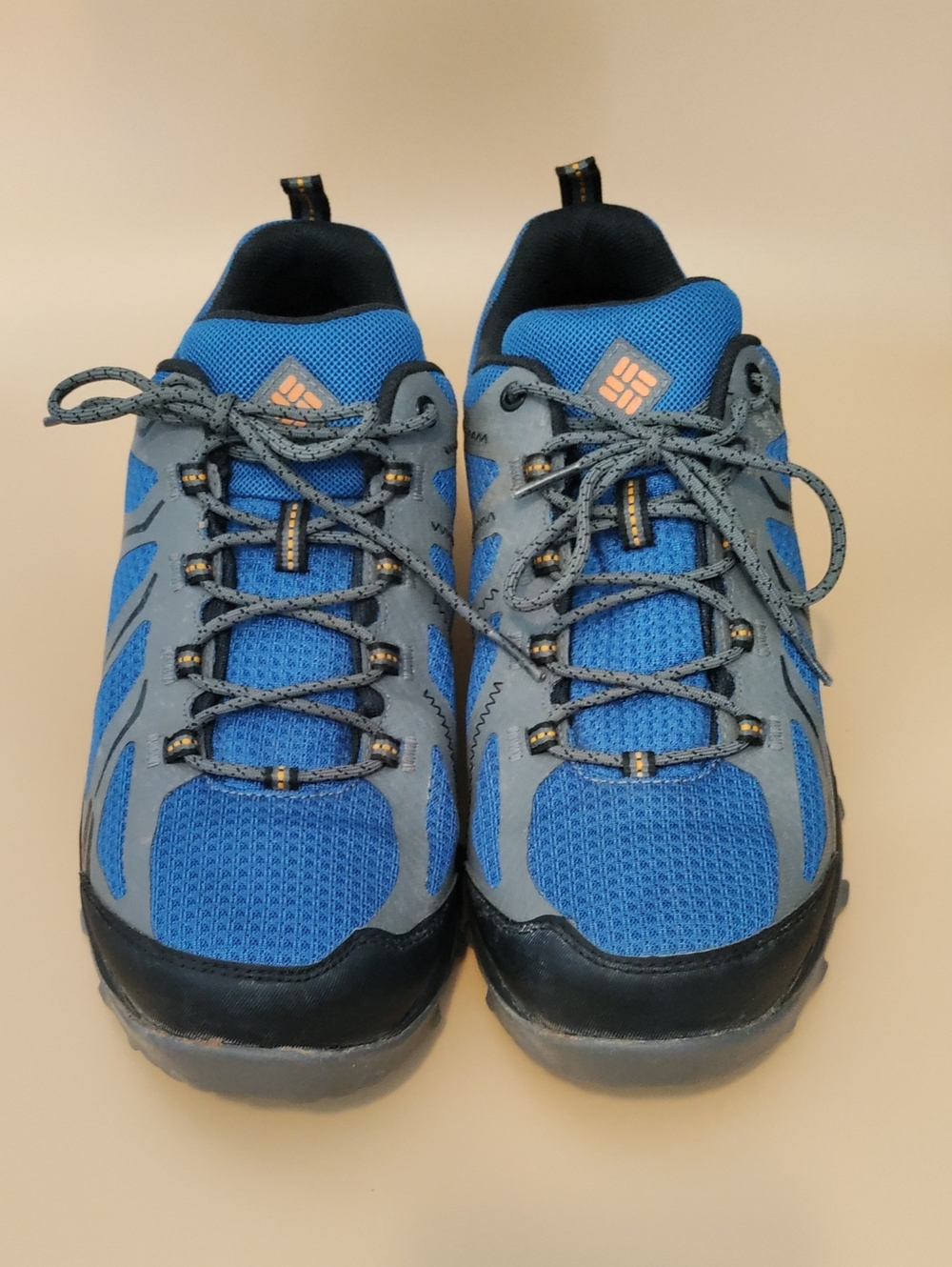 Columbia Black and Gray Men's Shoe Size 9